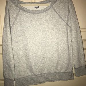 Gray sweatshirt